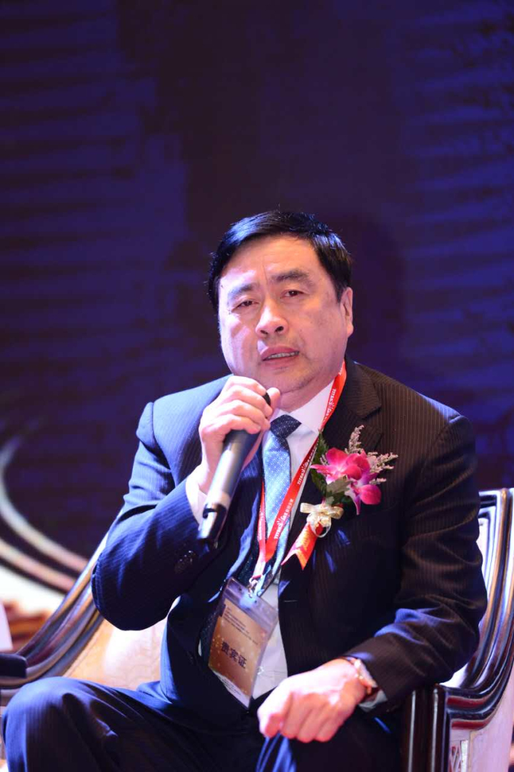 1496505737126149.jpg 2-趙振元同志受邀參加對話環(huán)節(jié).jpg