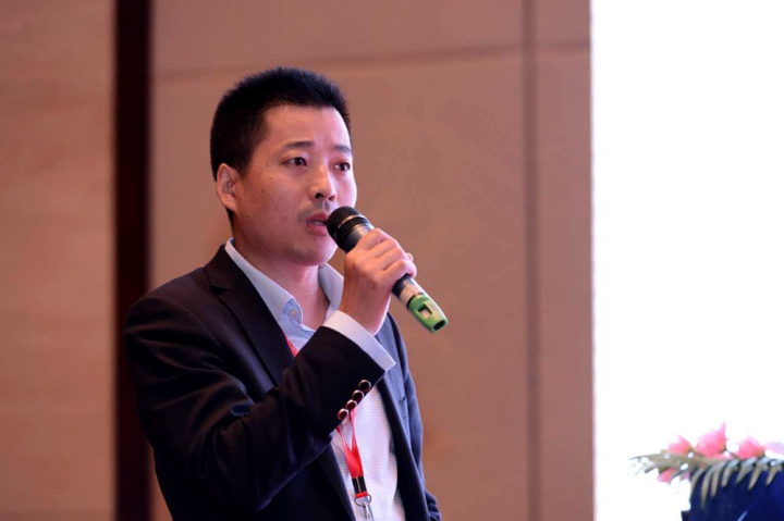 1496506697267658.jpg 5-戚長(zhǎng)江同志做專題演講.jpg