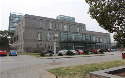 1525310581686814.jpg 辦公大樓外景-s.jpg